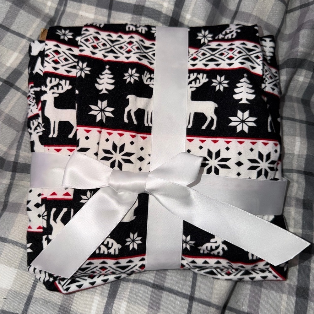 George Toddler Pajama Set - Picture 2 of 2
